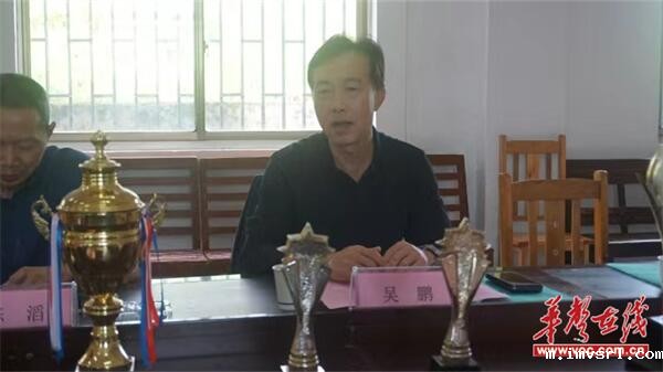 图片 2.jpg 图片 2.jpg